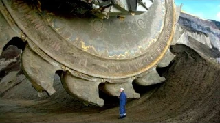World&#39;s Largest Land Vehicles