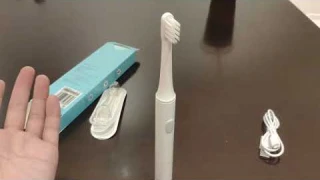 6 Dollar Ultrasonic Toothbrush?!? Xiaomi T100 Review
