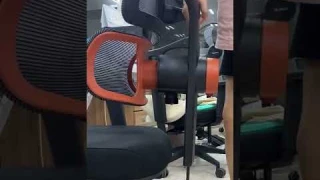 How to adjust the height of the Newtral chair backrest