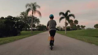 FanttikRide C9 Pro Kids Electric Scooters | RIDE ON THE RAINBOW Christmas Edition
