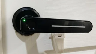 GEEKTALE L-B01/B02 Fingerprint Biometric Luminous Door Lock.