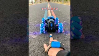 Toyshine RC Stunt Car, 4WD 2.4GHz RemoteControl Gesture Sensor Toy, Double Sided Rot 🪩 #shorts