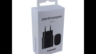 Распаковка и обзор сетевого зарядного устройства Samsung Type-C 25W Black EP-TA800 (2160р 4К)